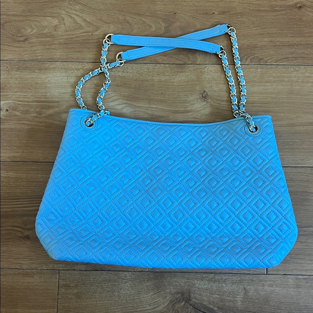 Tory Burch Light Blue Leather Marion Quilted Tote - Picture 3 of 10